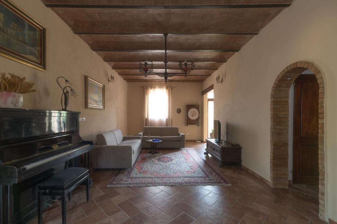 La Casa Rossa Bed & Breakfast Coiano Exterior photo