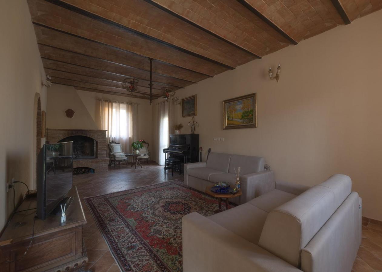La Casa Rossa Bed & Breakfast Coiano Exterior photo